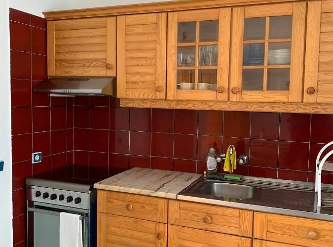 Lovely And Cozy Quiaios 1 Bed Praia de Quiaos