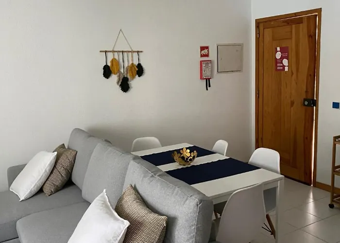 Apartment Lovely And Cozy Quiaios 1 Bed *