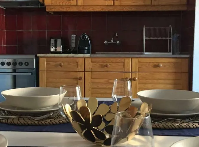 Lovely And Cozy Quiaios 1 Bed * Praia de Quiaos